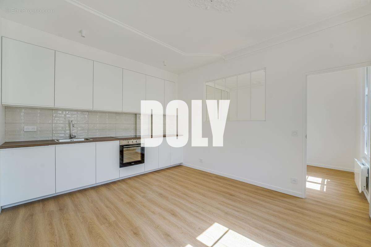 Appartement à PARIS-11E