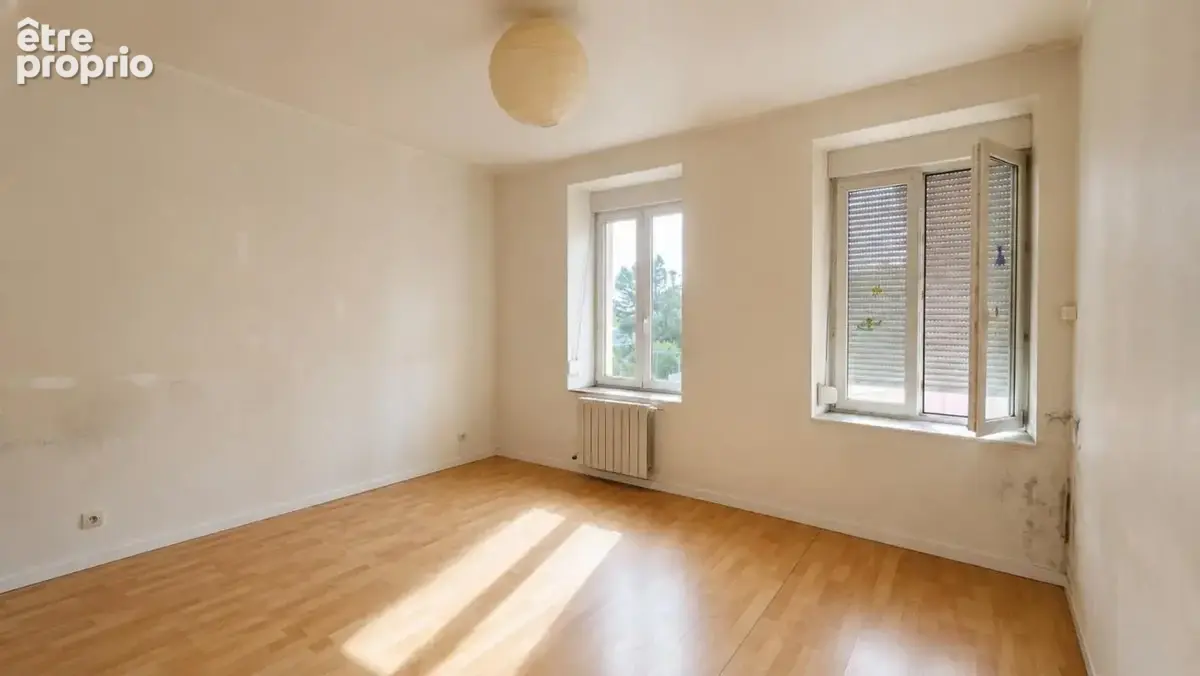 HAYANGE – 97 m² à rénover – 3 chambres – Stationnement – Investissement ou projet de rénovation - photo 6