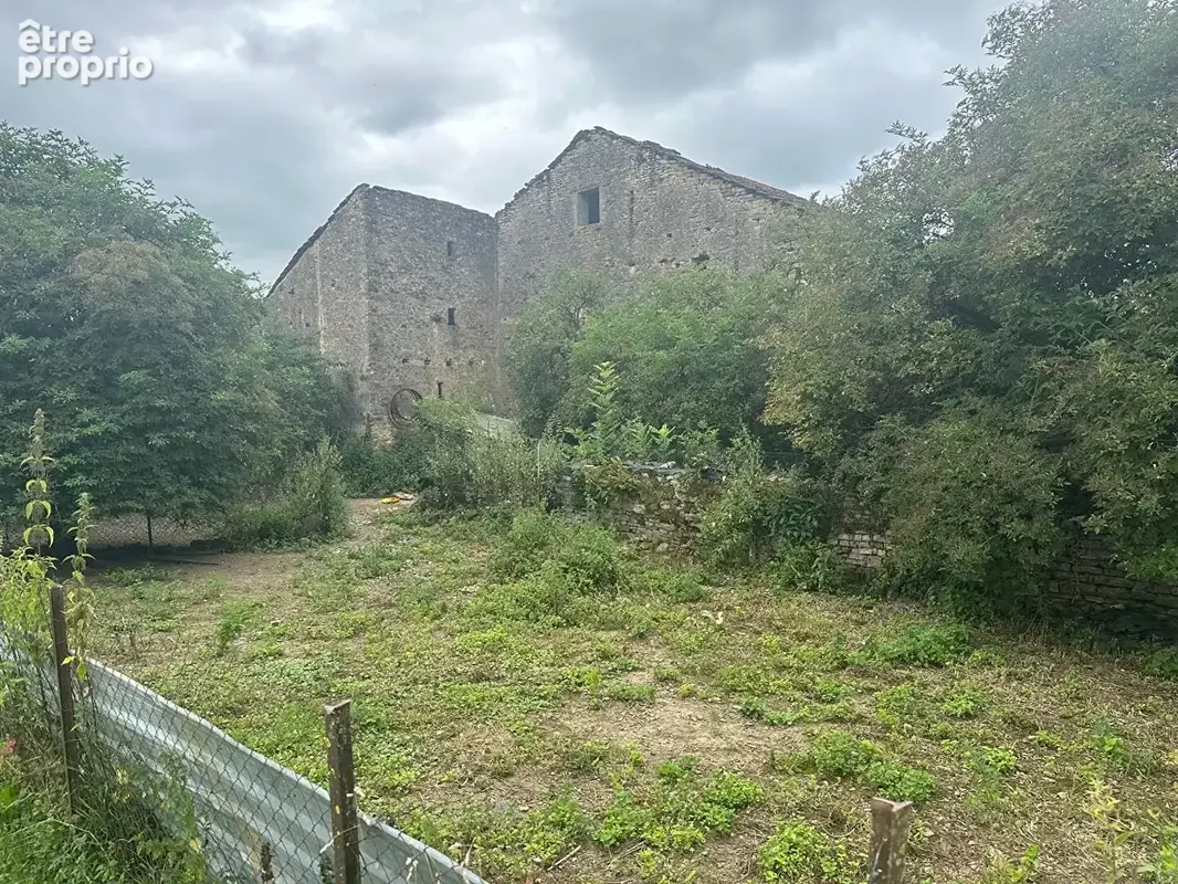 Maison de 4 chambres et son terrain de 7500 m2 - photo 10