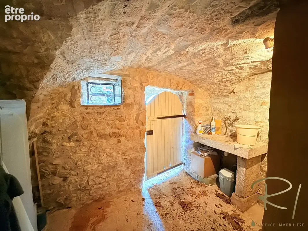 Spacieuse maison de village en pierre - Sud Ardèche - photo 8
