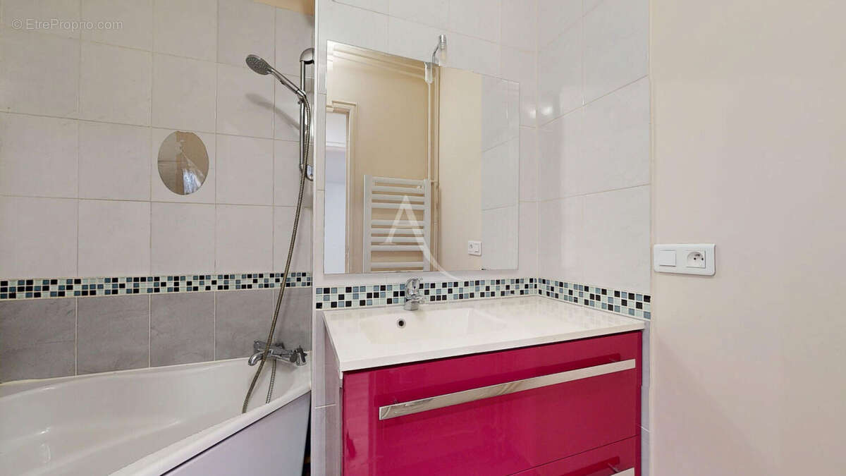 Appartement à ROSNY-SOUS-BOIS