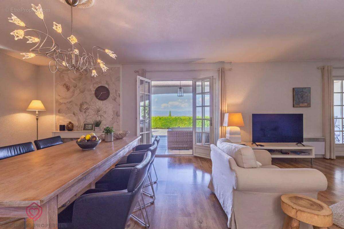 Maison à LEZIGNAN-CORBIERES