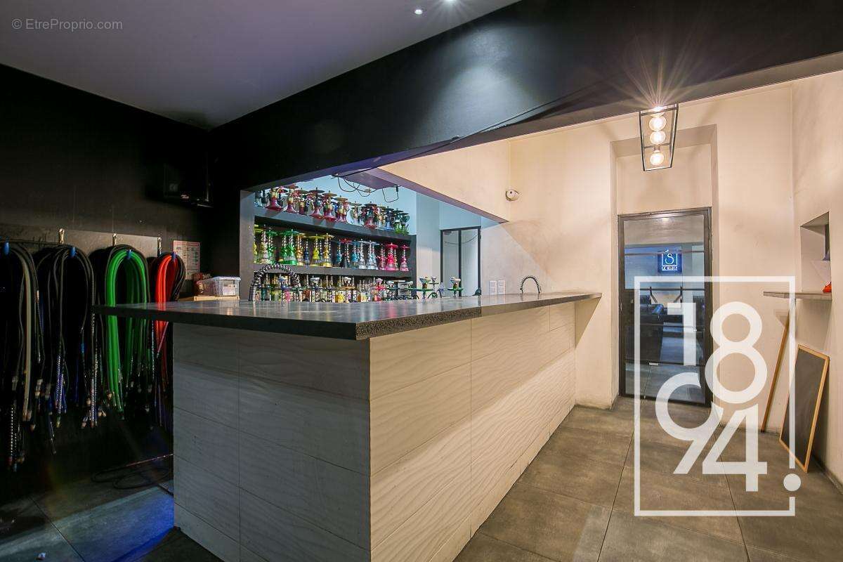 Commerce à MARSEILLE-6E