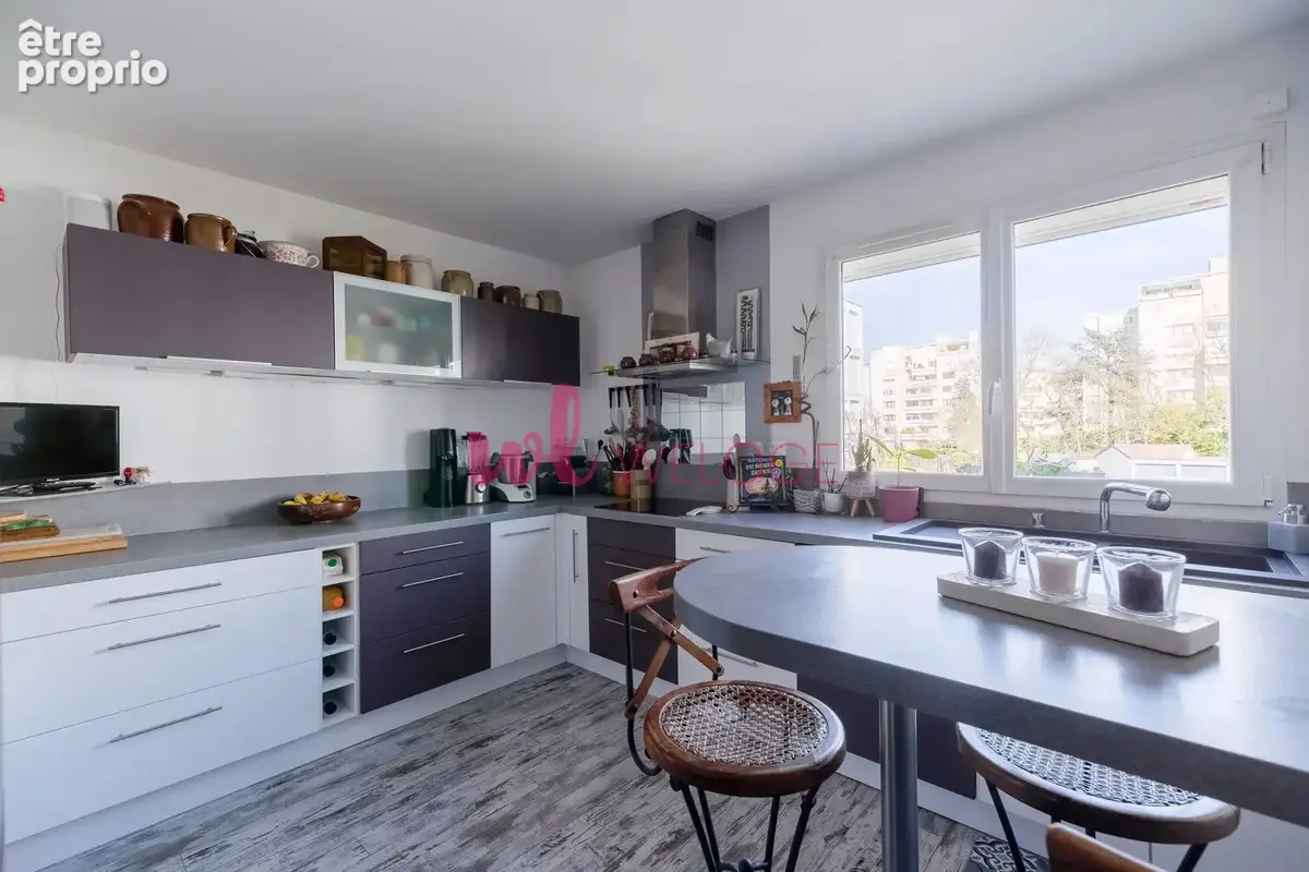 Appartement 95m² spacieux et lumineux - Décines centre - photo 3