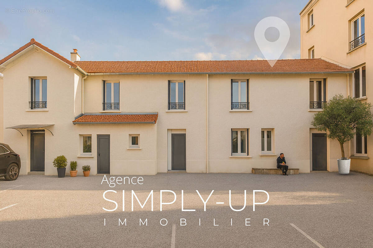 Appartement à SAINT-MAUR-DES-FOSSES