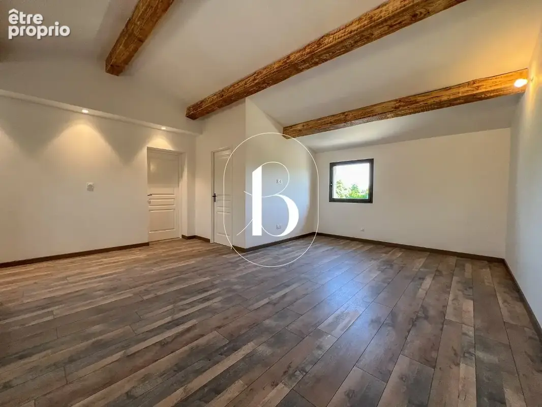 Maison 265 m² à Goudargues  - photo 21