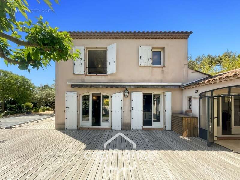 Maison à MALLEMORT
