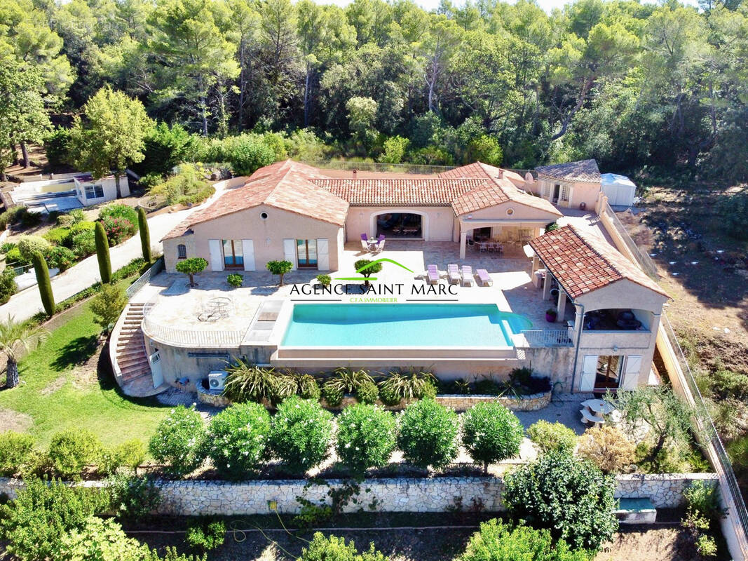 Maison à CABRIS