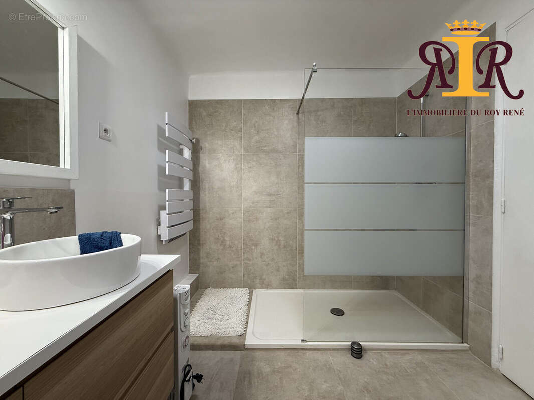 Appartement à PERTUIS