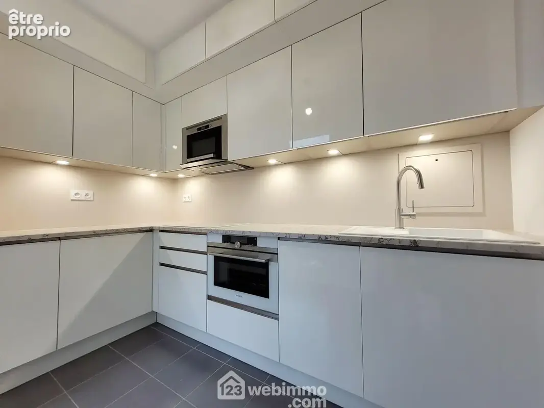 Appartement 82 m² à Chatenay-Malabry  - photo 277