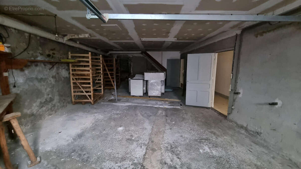 20250211_110052 - Commerce à NONTRON