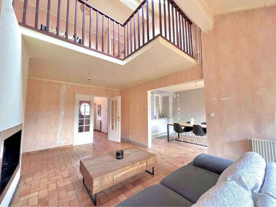 Appartement à TETEGHEM