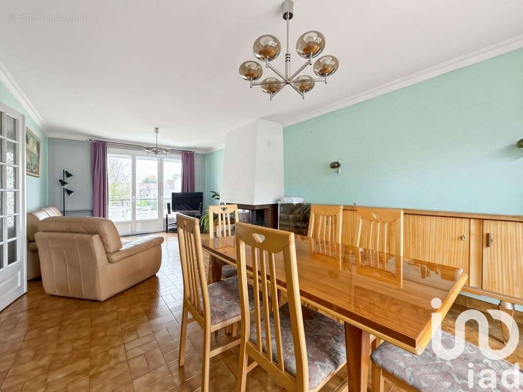 Photo 2 - Maison à YERRES