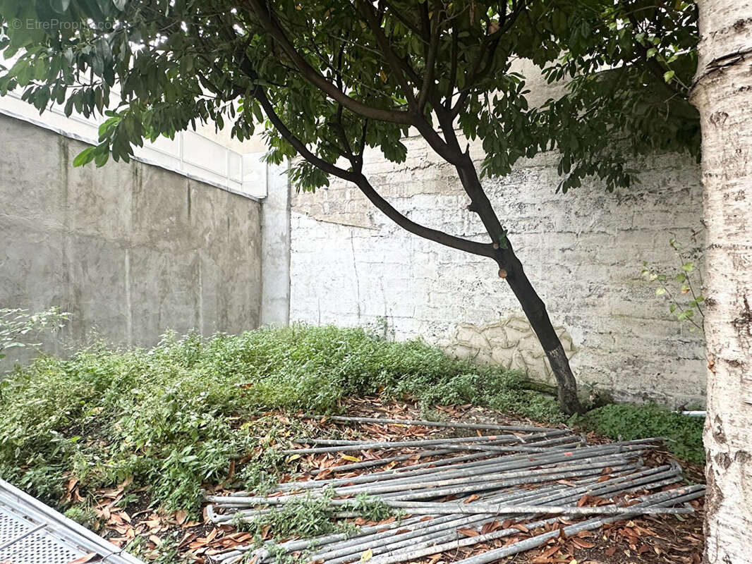 Appartement à PARIS-19E