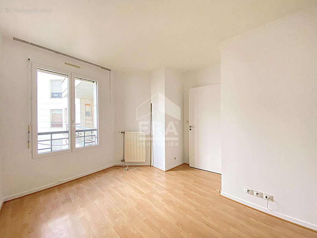 Appartement à LEVALLOIS-PERRET