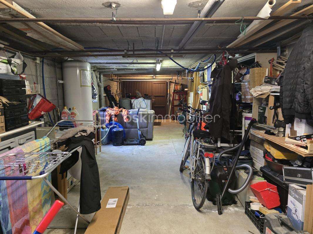 Maison familiale avec piscine, jardin arboré et grand garage – 5 min Montélimar - photo 12