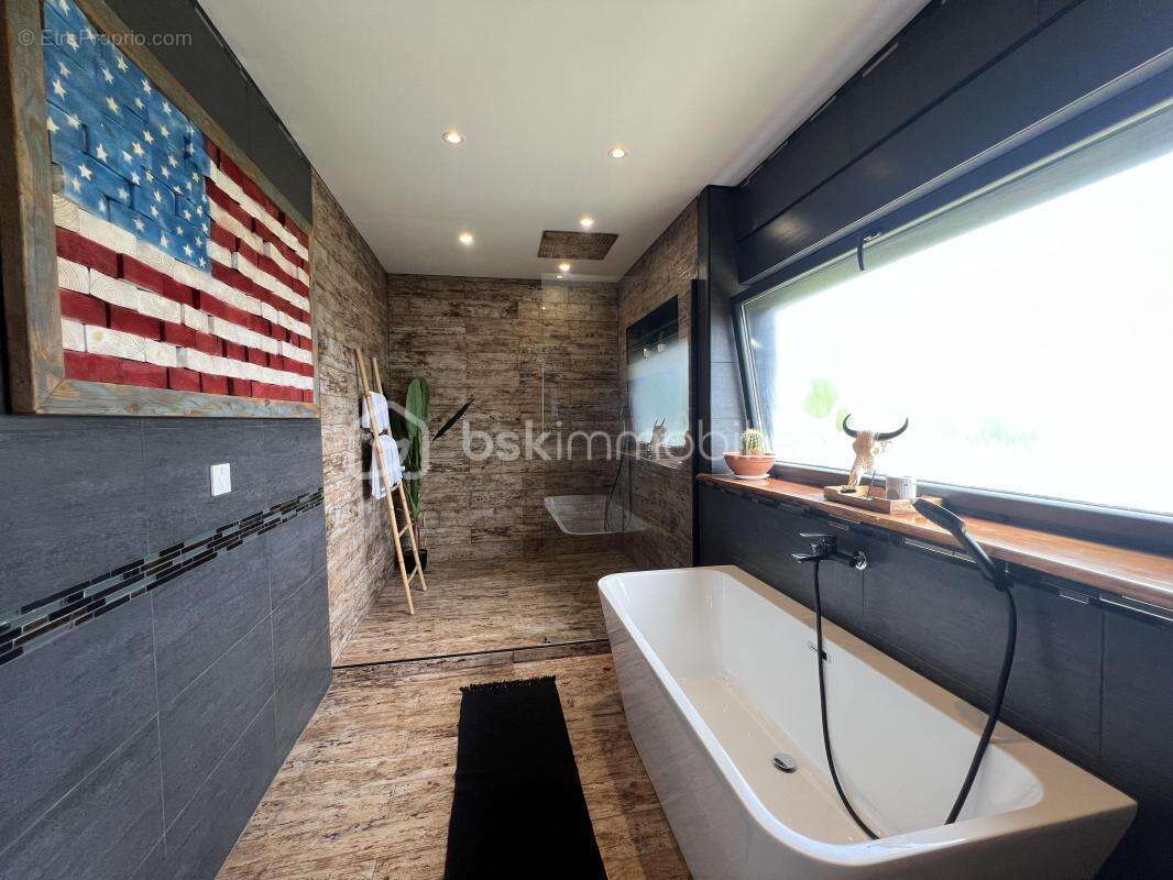 Ensemble de 2 villas t8 et t5 avec piscines de 254 m2 et 120 m2 sur un terrain de 2054 m2 - photo 22