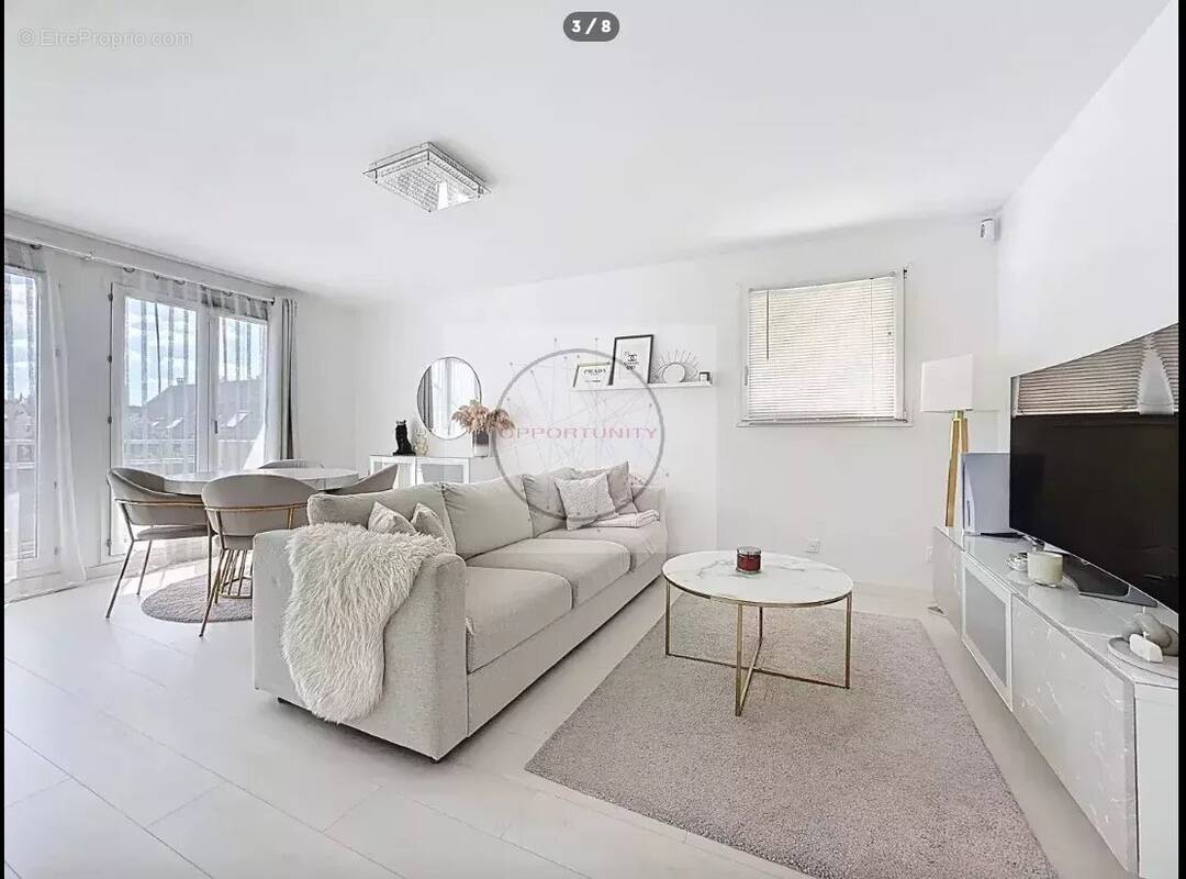 Appartement à MOISSY-CRAMAYEL