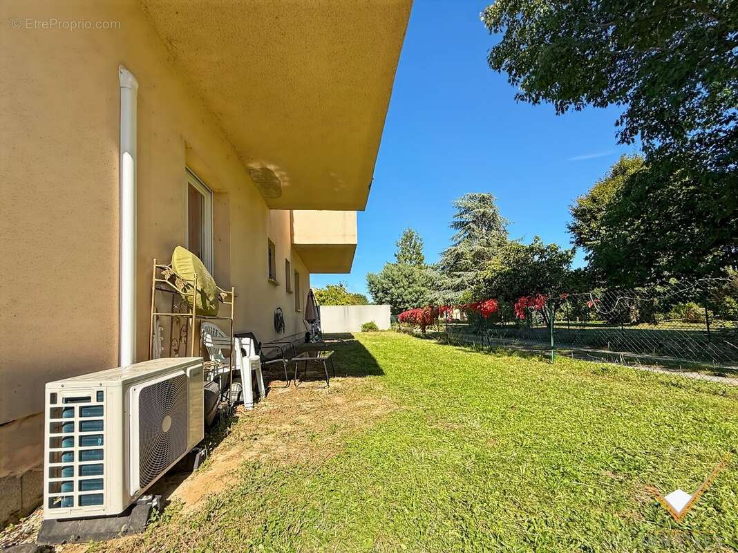 Appartement à FROUZINS