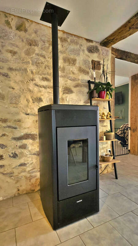 Maison à ORADOUR-SUR-GLANE