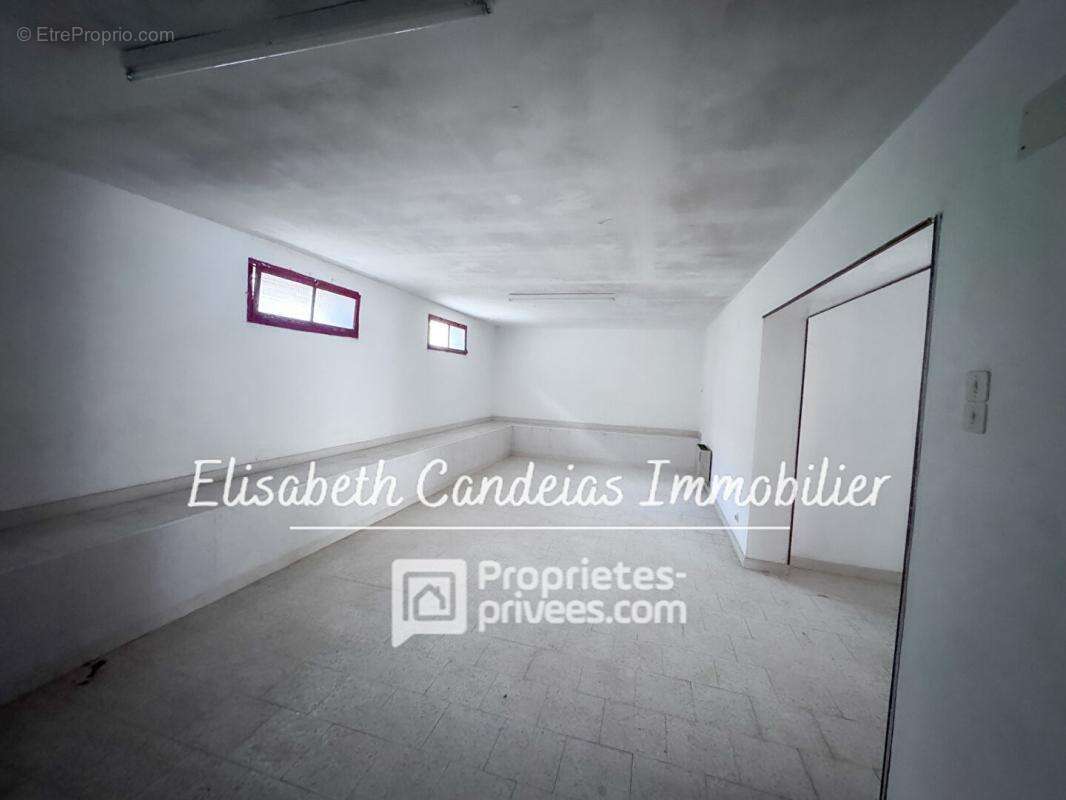 Grande maison familiale 5 chambres - Vue Pyrénées - Beau potentiel - photo 16