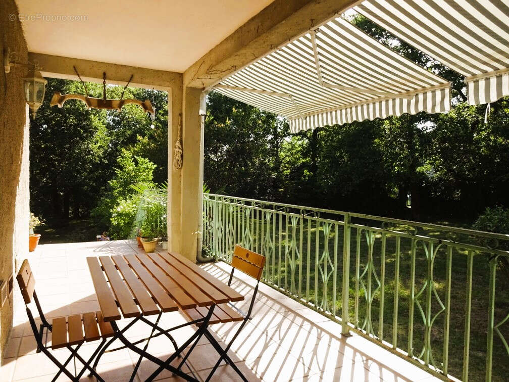 Maison à LACROIX-FALGARDE