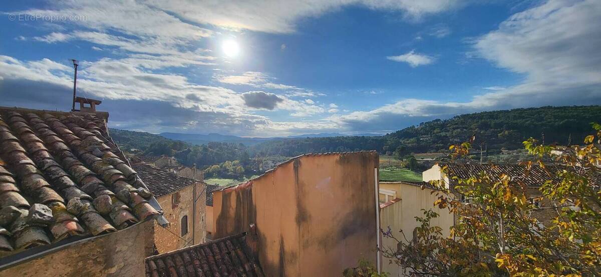 Appartement à CALLAS