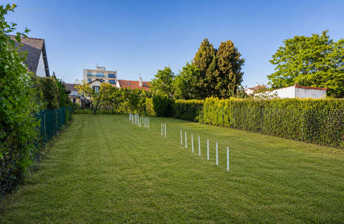 Maison Les Pavillons Sous Bois 5 pièce(s) 100 m2 - photo 3