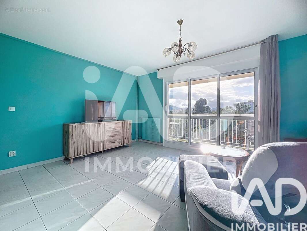 Photo 2 - Appartement à MARSEILLE-10E