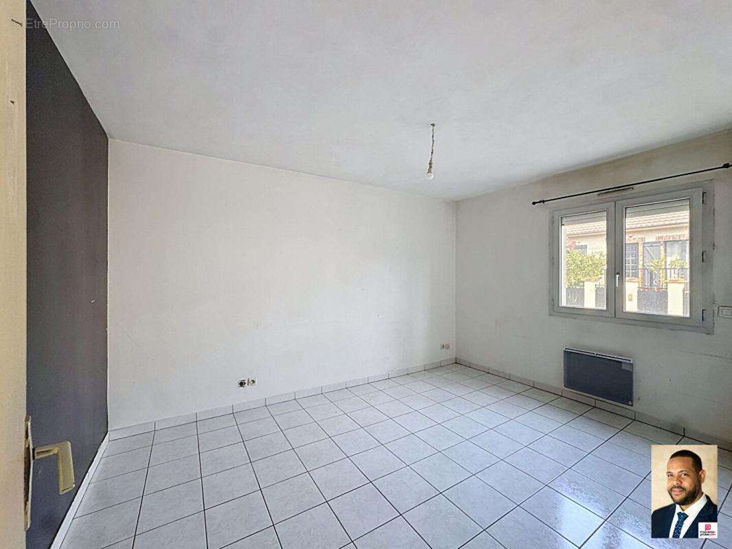 Immeuble vitry sur seine 190 m2 un actif immobilier aux multiples possibilités - photo 14