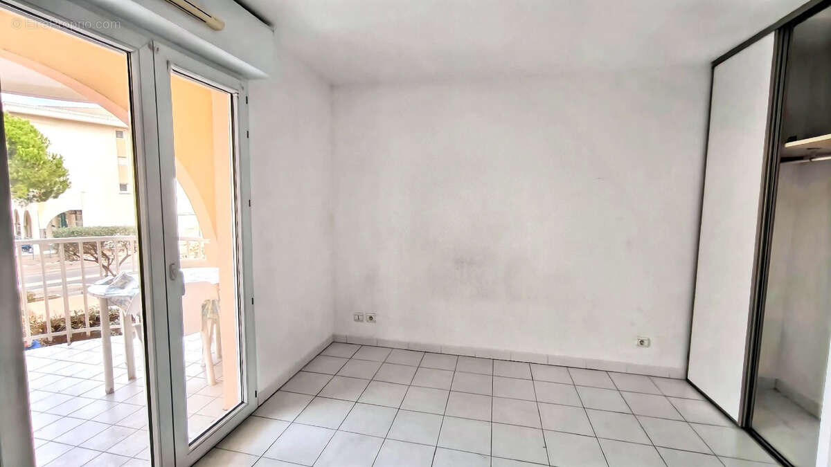 Appartement à FREJUS