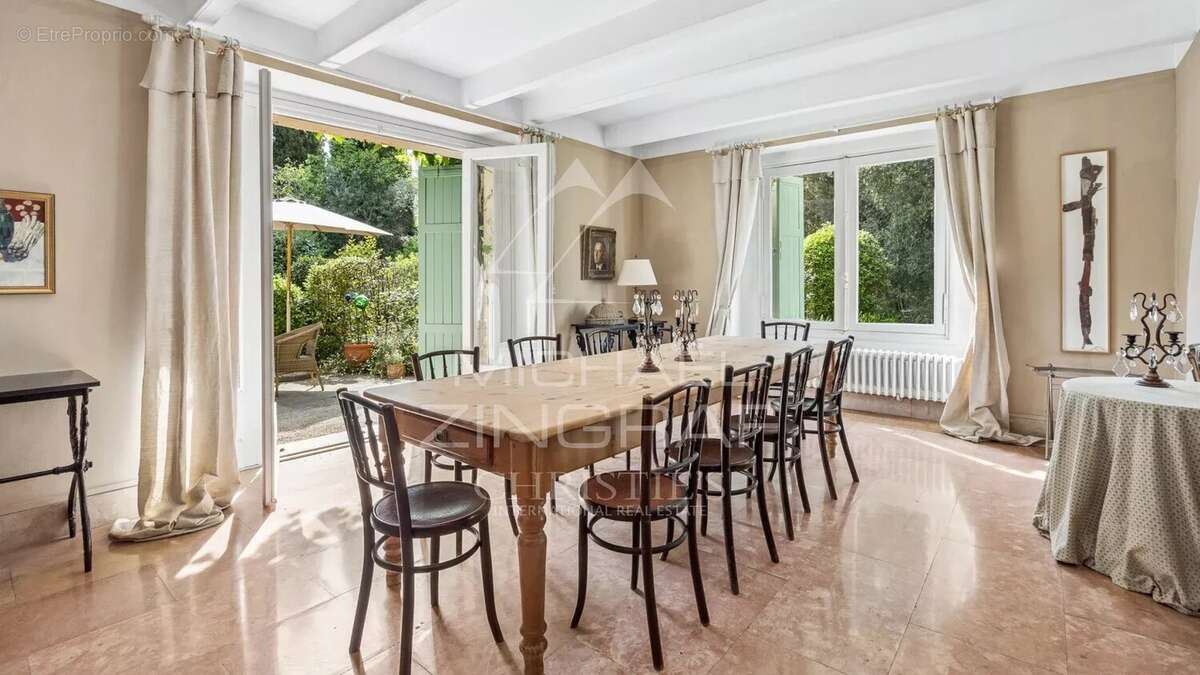 Maison à GRASSE