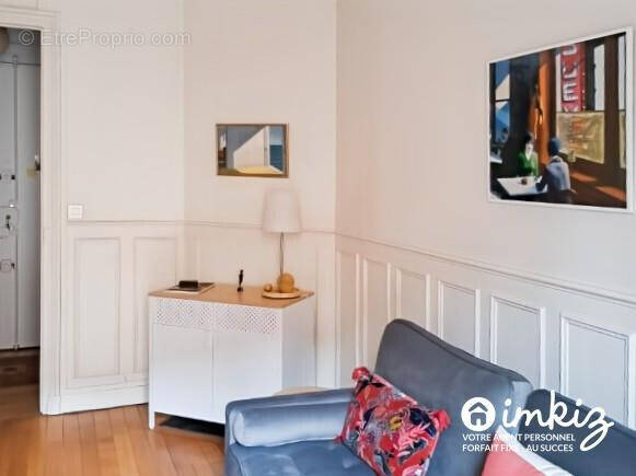 Appartement à PARIS-18E