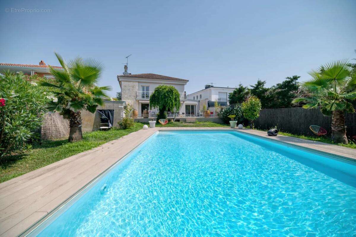 Maison de 7 pièces de 269 m² à Toulouse - photo 17
