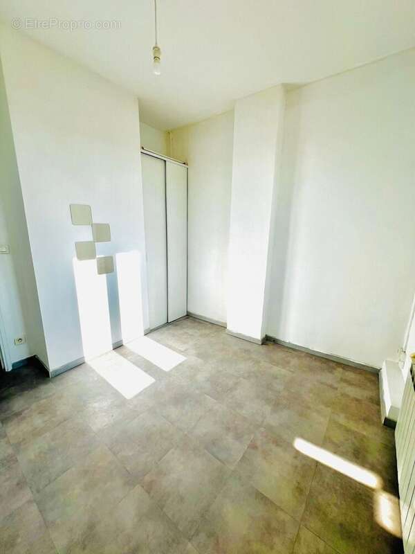 Photo 8 - Maison à MARSEILLE-16E