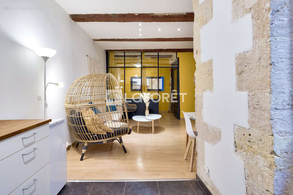 Appartement à MARSEILLE-1E