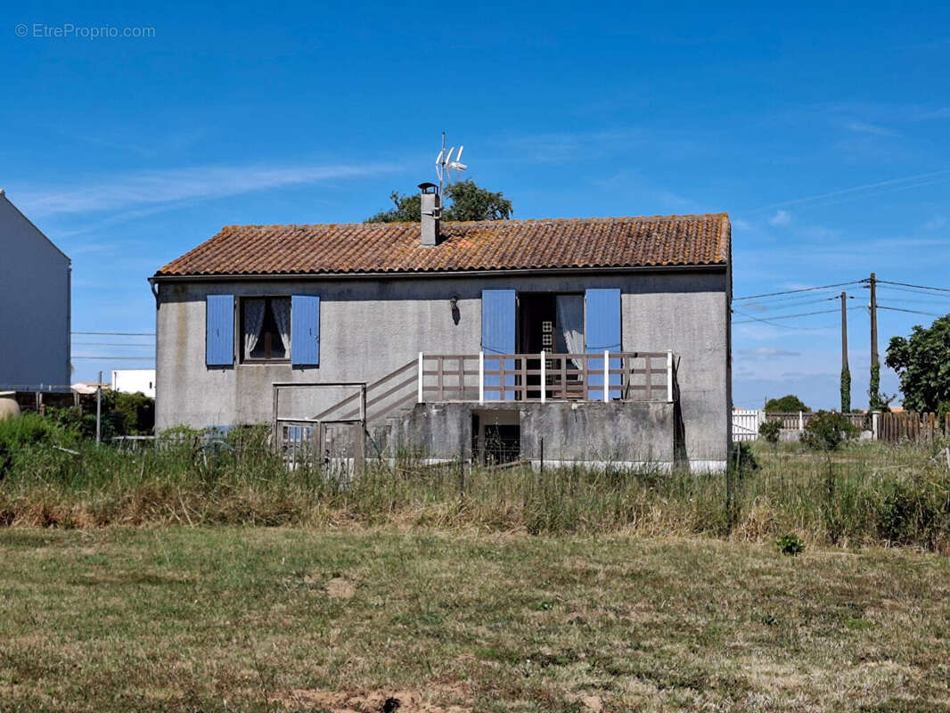 Maison à PORT-DES-BARQUES