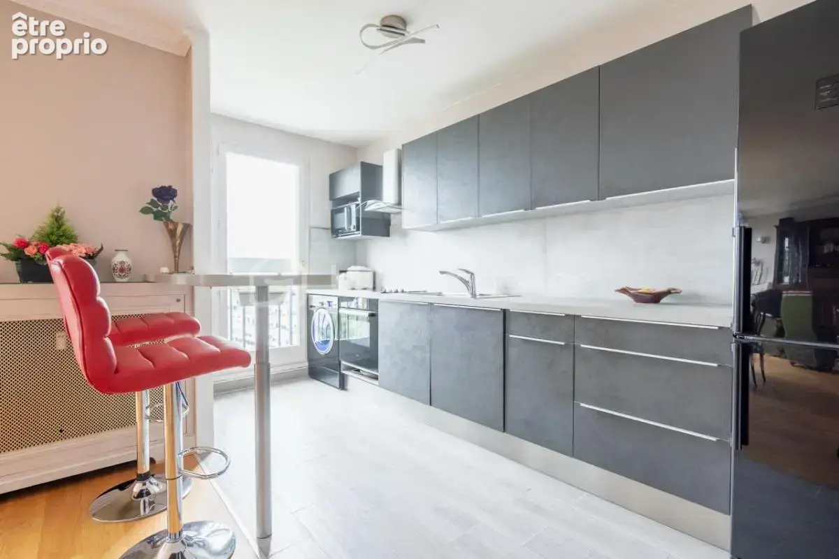 Appartement de 77m² 3 pièces avec vue panoramique plus cave - photo 6