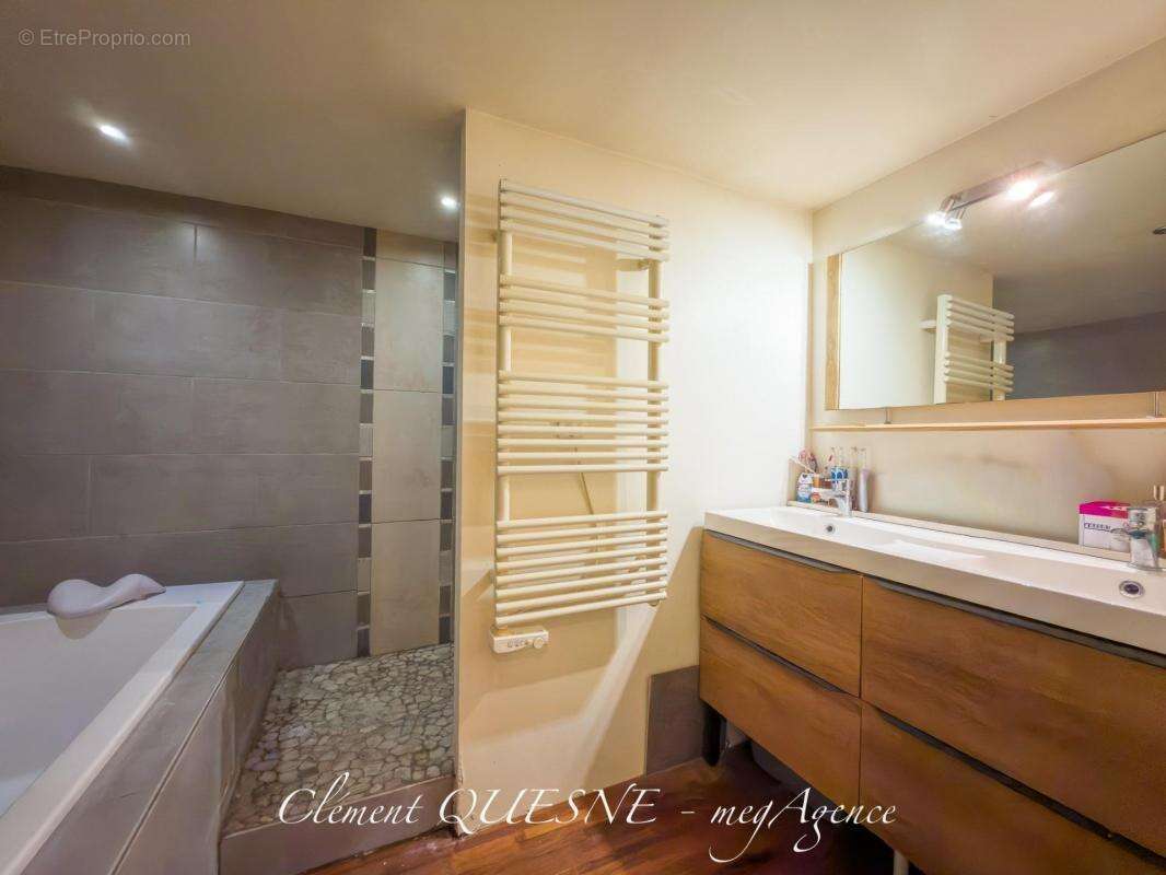 Maison à BERNEVAL-LE-GRAND