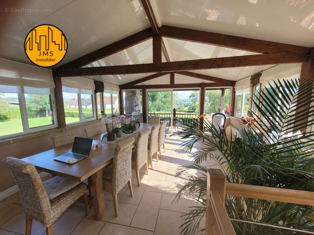 Maison à SAINT-HILAIRE