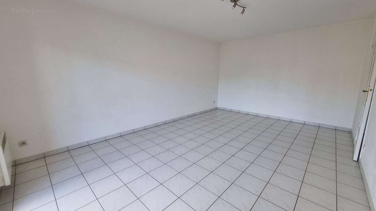 Appartement à RAMONVILLE-SAINT-AGNE