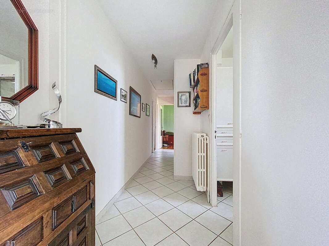 Maison à SAINT-GEORGES-DE-LA-RIVIERE