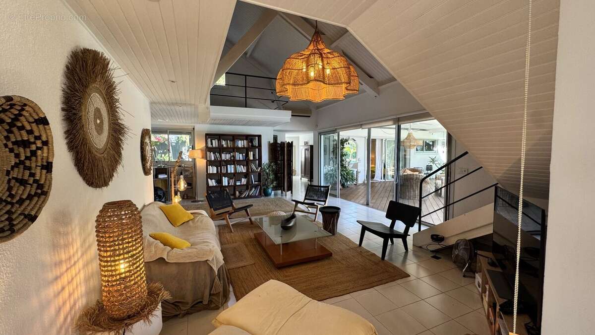 Maison à SAINT-PIERRE