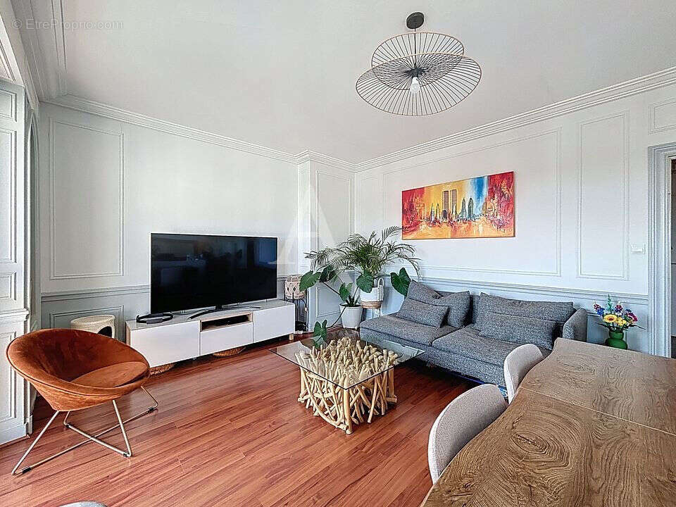 Appartement à LAVAL