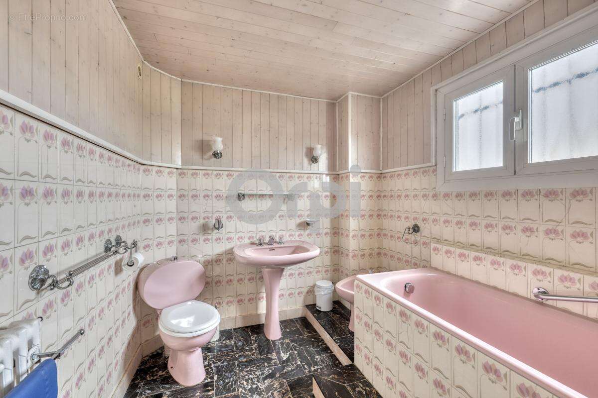 Maison à ROSNY-SOUS-BOIS