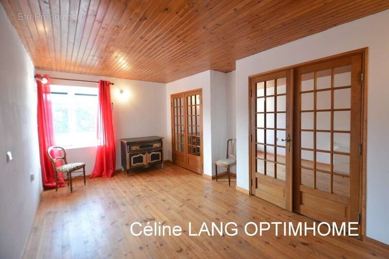 Maison à FRANCHEVAL