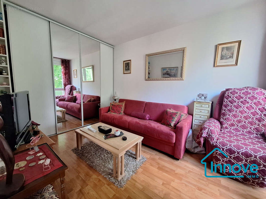 Appartement à BOUGIVAL