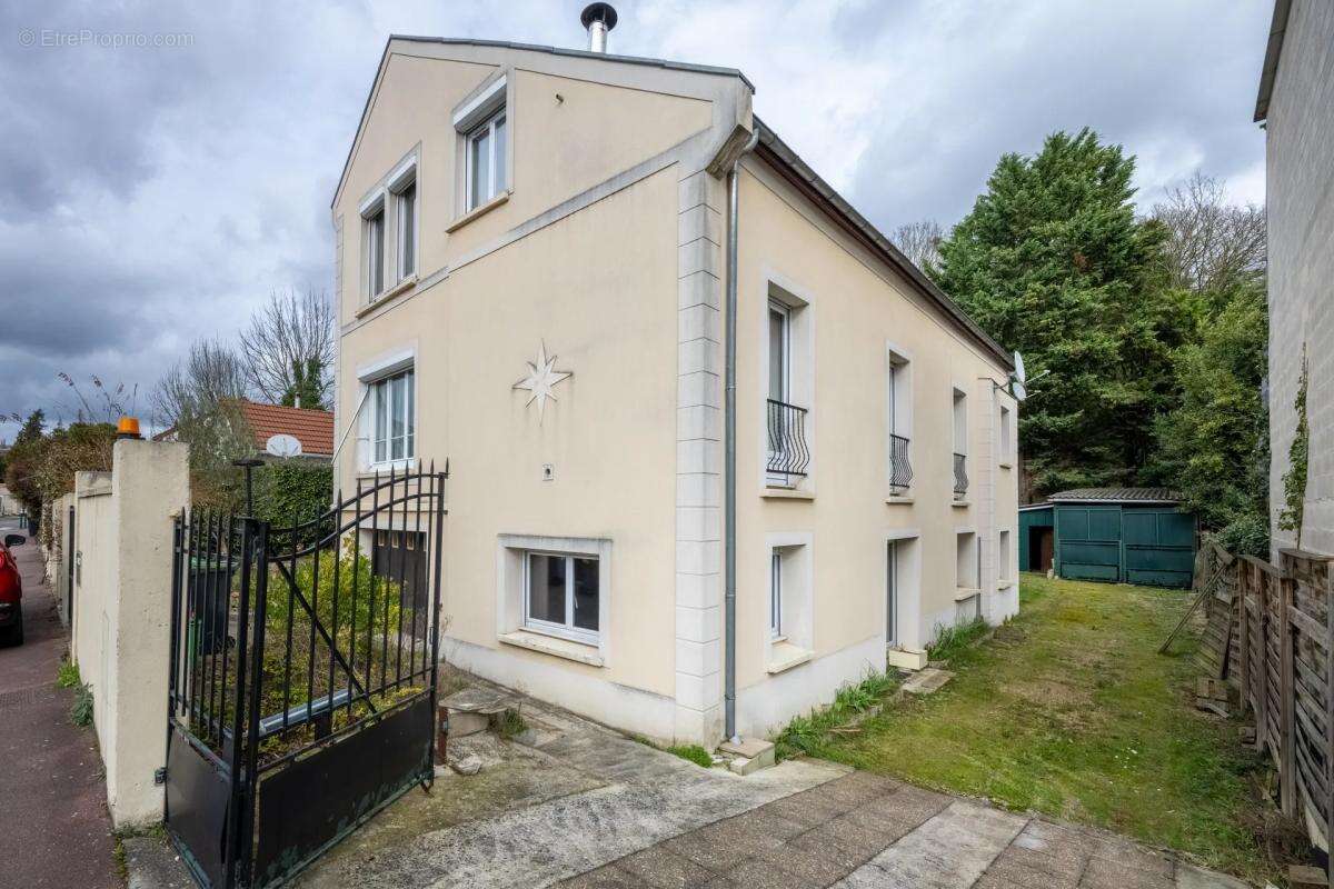 Maison à SOISY-SOUS-MONTMORENCY