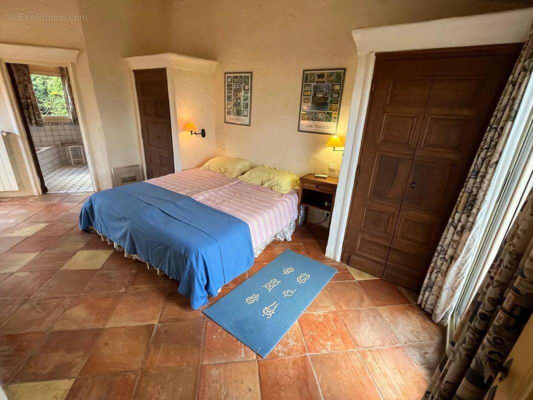 Maison à MOUANS-SARTOUX