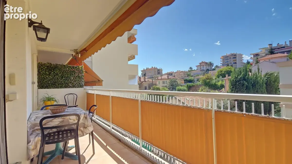 CANNES à vendre 3 pièces traversant traversant de 83 m2 avec terrasses - photo 3